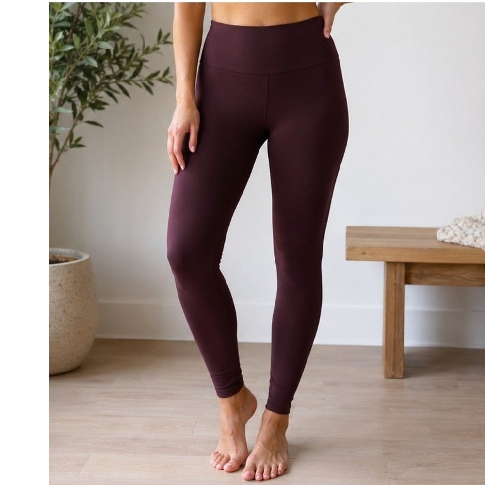 Lululemon Wunder Train High Rise Tight 28 Foil Black Silver Shimmerā Leggings 8